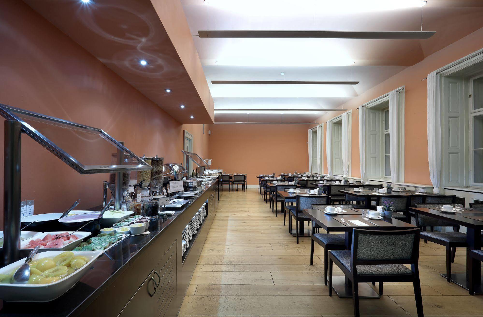Eurostars David Hotel Prague Exterior photo